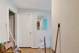 115 S Holmes St, La Porte, TX 77571 - Photo 25