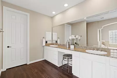 4502 Creek Point Lane, Missouri City, TX 77459 - Photo 29