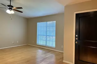 2715 Kingfisher Dr, Humble, TX 77396 - Photo 7