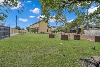 9602 Chatfield Street, Houston, TX 77025 - Photo 47