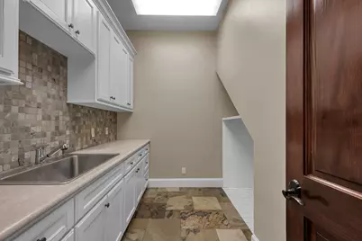 9602 Chatfield Street, Houston, TX 77025 - Photo 15