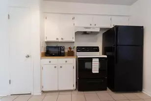 16622 John Silver Rd, Galveston, TX 77554 - Photo 9