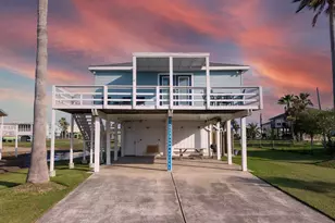 16622 John Silver Rd, Galveston, TX 77554 - Photo 17