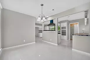 822 Shadwell Dr, Houston, TX 77062 - Photo 11