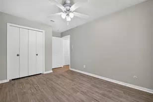 822 Shadwell Dr, Houston, TX 77062 - Photo 29
