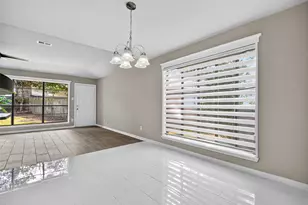822 Shadwell Dr, Houston, TX 77062 - Photo 11