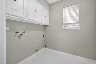 822 Shadwell Dr, Houston, TX 77062 - Photo 23
