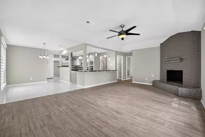 822 Shadwell Drive, Houston, TX 77062 - Photo 7