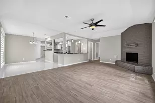 822 Shadwell Dr, Houston, TX 77062 - Photo 7