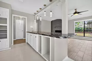 822 Shadwell Dr, Houston, TX 77062 - Photo 15