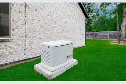 17155 Crimson Crest Drive, Conroe, TX 77302 - Photo 37