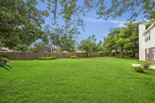 1306 Hunter Wood Dr, League City, TX 77573 - Photo 45