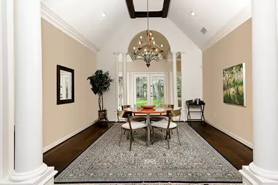 15 Carriage Pines Court, The Woodlands, TX 77381 - Photo 9