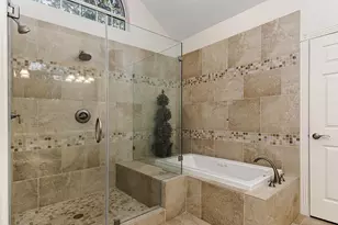 15 Carriage Pines Ct, The Woodlands, TX 77381 - Photo 11