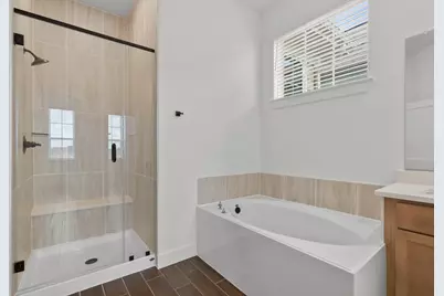 10122 Palm Springs Place, Iowa Colony, TX 77583 - Photo 19