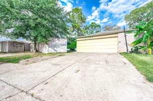 16034 Glen Mar Dr, Houston, TX 77082 - Photo 23