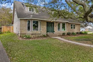 15431 Wandering Trail, Friendswood, TX 77546 - Photo 3