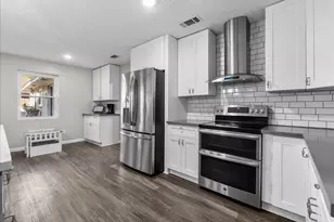 15431 Wandering Trail, Friendswood, TX 77546 - Photo 23