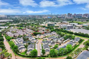 2750 Holly Hall St, Houston, TX 77054 - Photo 43