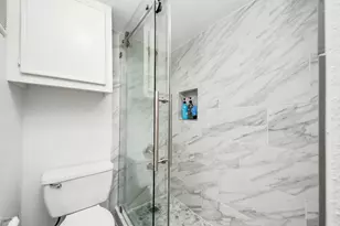 2750 Holly Hall St, Houston, TX 77054 - Photo 33