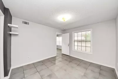 2750 Holly Hall Street #911, Houston, TX 77054 - Photo 25