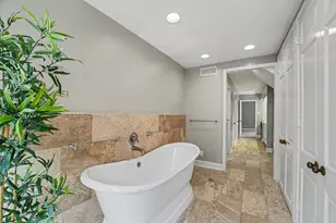404 Bayou Cove Ct, Houston, TX 77042 - Photo 15