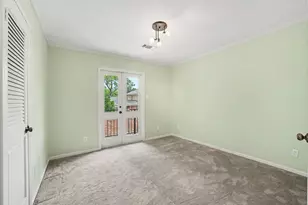 404 Bayou Cove Ct, Houston, TX 77042 - Photo 19