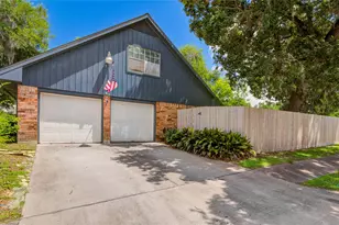 15702 Wandering Trail, Friendswood, TX 77546 - Photo 5