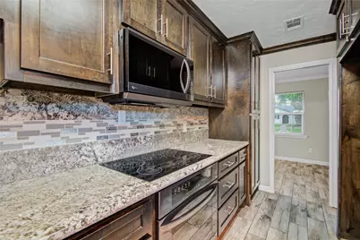 15702 Wandering Trail, Friendswood, TX 77546 - Photo 13