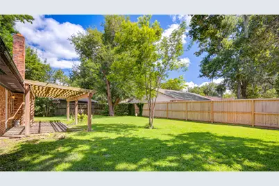 15702 Wandering Trail, Friendswood, TX 77546 - Photo 29