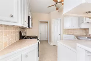 108 Harbour Town Cir, Conroe, TX 77356 - Photo 13