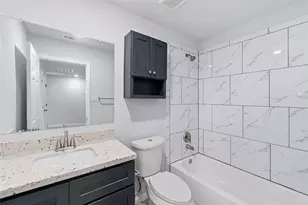 6803 Loma Vista St, Houston, TX 77085 - Photo 9