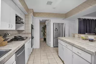 1725 Strawn Rd, Houston, TX 77039 - Photo 15