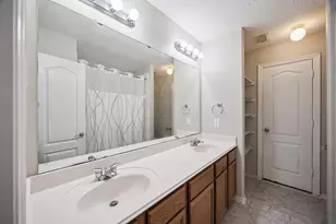 30610 N Sulphur Creek Dr, Magnolia, TX 77355 - Photo 21