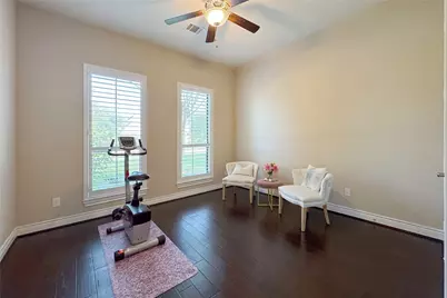 121 Silverstone Lane, Shenandoah, TX 77384 - Photo 37