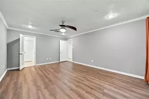 12219 Gladewick Dr, Houston, TX 77077 - Photo 17