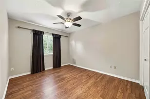 12219 Gladewick Dr, Houston, TX 77077 - Photo 23