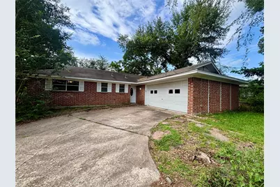 2013 Oaklawn Drive, Conroe, TX 77304 - Photo 1