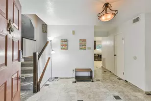 12 Coralberry Rd, The Woodlands, TX 77381 - Photo 7