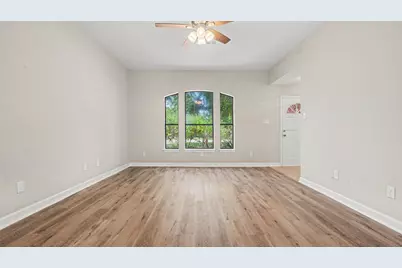 12319 E River Run Drive, Baytown, TX 77523 - Photo 5