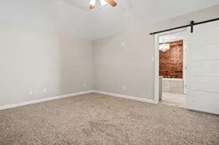 12319 E River Run Dr, Baytown, TX 77523 - Photo 11