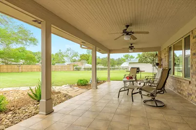 130 Nasturtium Street, Lake Jackson, TX 77566 - Photo 33