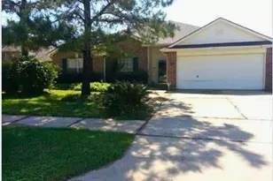 208 Armand Bay, Dickinson, TX 77539 - Photo 1