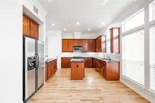 643 Hartman St, Houston, TX 77007 - Photo 9