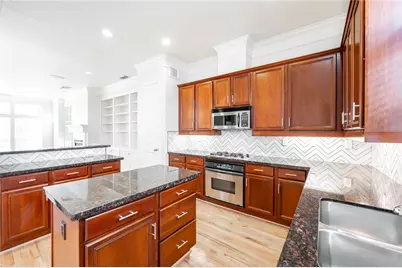 643 Hartman Street, Houston, TX 77007 - Photo 11