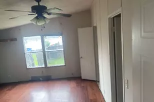 16400 Hill Country Dr, Conroe, TX 77302 - Photo 7