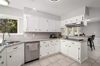 5318 Springton Lane, Spring, TX 77379 - Photo 9