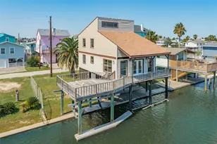 16707 & 16709 Kingston Way, Jamaica Beach, TX 77554 - Photo 5