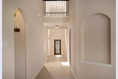 47 N Spinning Wheel Circle, The Woodlands, TX 77382 - Photo 3