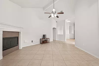 4919 Falls Circle, Missouri City, TX 77459 - Photo 9